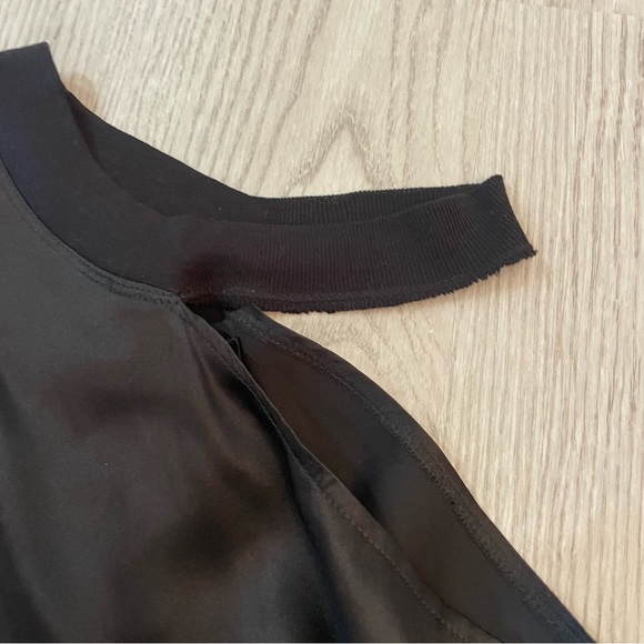 RtA Axel Tee Black Silk Off the Shoulder Top - Picture 4 of 13